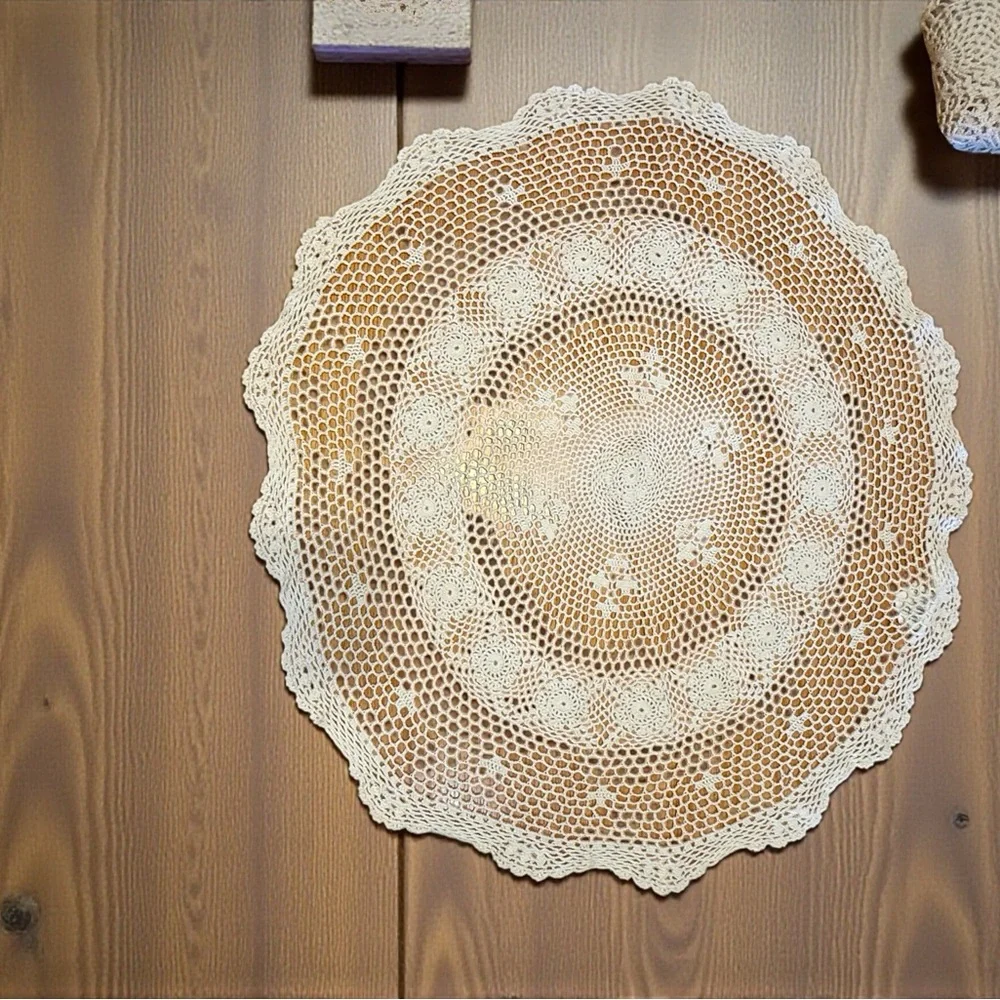 Vintage Round Crochet Lace Doily Table Topper Ivory Floral Scalloped Edge 30”